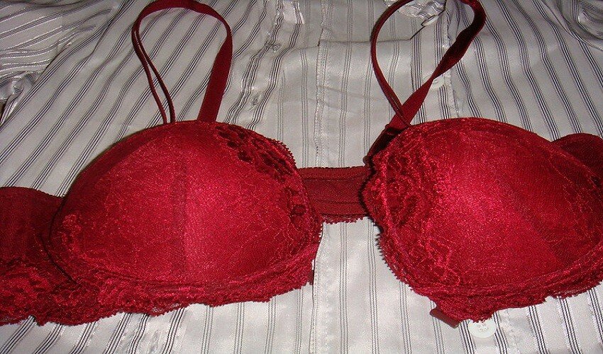 Best Bra to Push Breasts Together