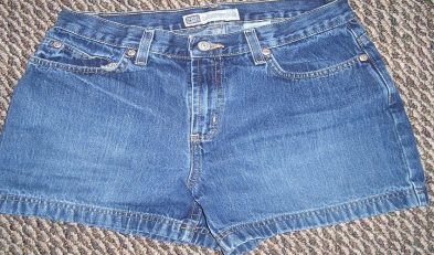 Best Jean Shorts for Thick Thighs